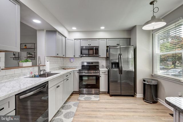 974 SUGAR MAPLE STREET, Hampstead, MD 21074