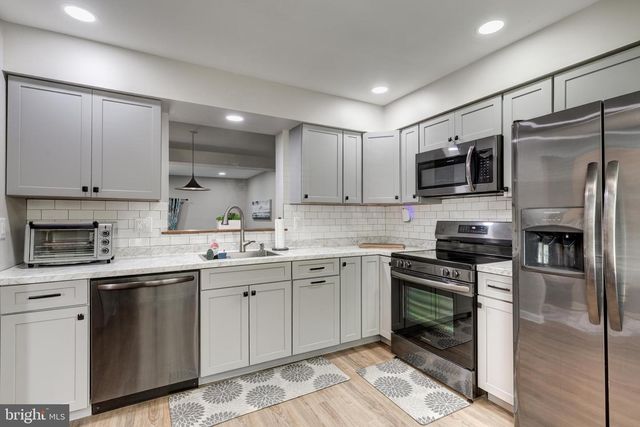 974 SUGAR MAPLE STREET, Hampstead, MD 21074