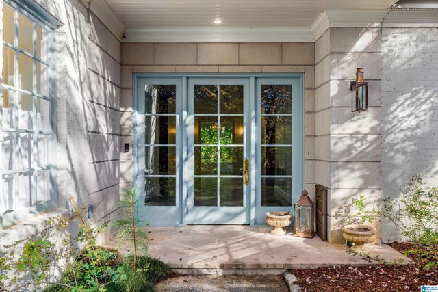 8015 CASTLEHILL ROAD, Hoover, AL 35242