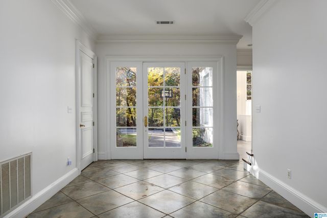 8015 CASTLEHILL ROAD, Hoover, AL 35242