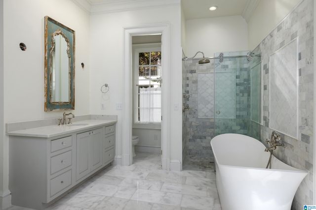 8015 CASTLEHILL ROAD, Hoover, AL 35242