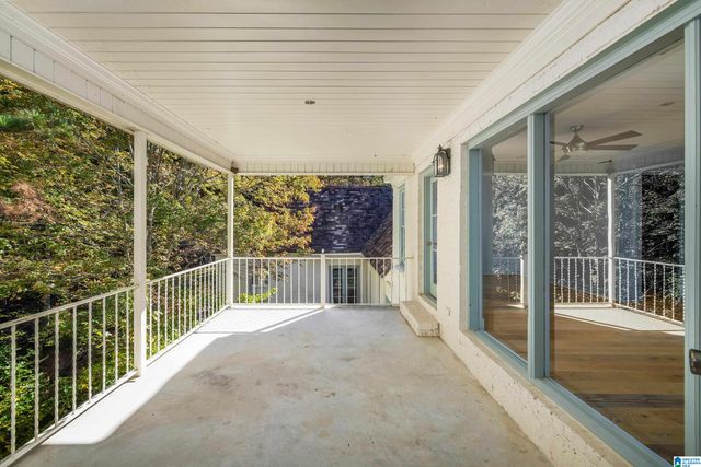 8015 CASTLEHILL ROAD, Hoover, AL 35242