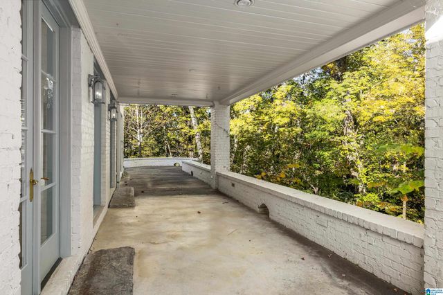 8015 CASTLEHILL ROAD, Hoover, AL 35242