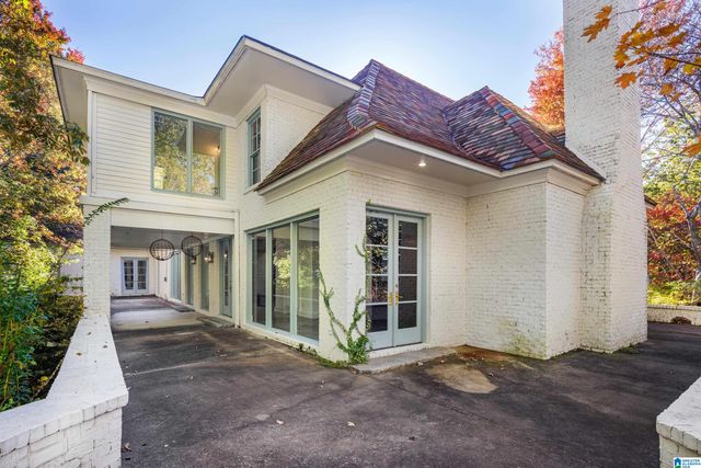 8015 CASTLEHILL ROAD, Hoover, AL 35242