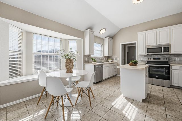 508 Taos Court W, Aledo, TX 76008