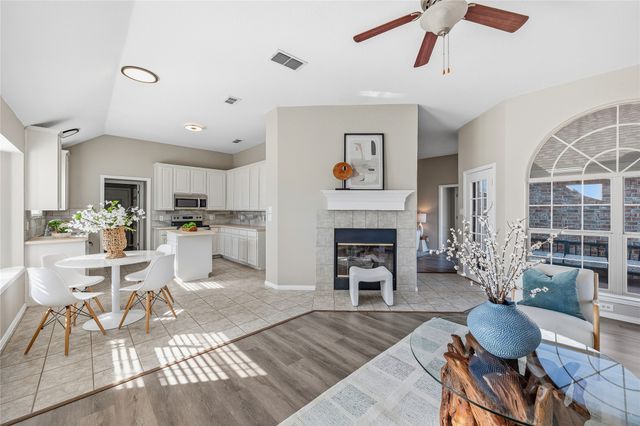 508 Taos Court W, Aledo, TX 76008