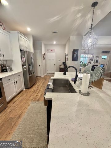 233 Springdale Estates Drive, Senoia, GA 30276