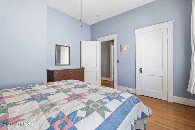 3301 Richard Ave, Louisville, KY 40206