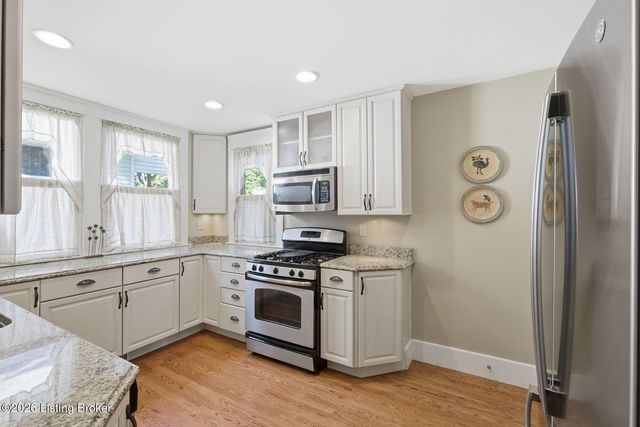 3301 Richard Ave, Louisville, KY 40206