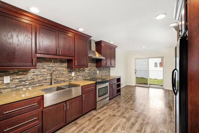 406 FLOCK RD, Hamilton, NJ 08619