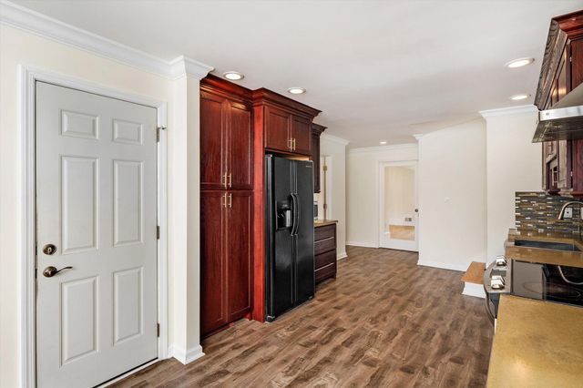 406 FLOCK RD, Hamilton, NJ 08619