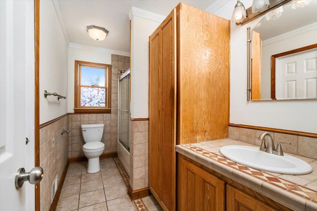 406 FLOCK RD, Hamilton, NJ 08619