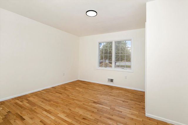 406 FLOCK RD, Hamilton, NJ 08619