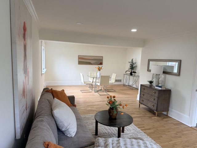 406 FLOCK RD, Hamilton, NJ 08619