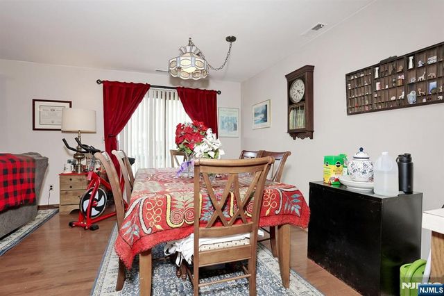 1 Gray Rock Drive 11, Vernon, NJ 07462