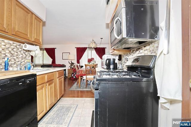 1 Gray Rock Drive 11, Vernon, NJ 07462