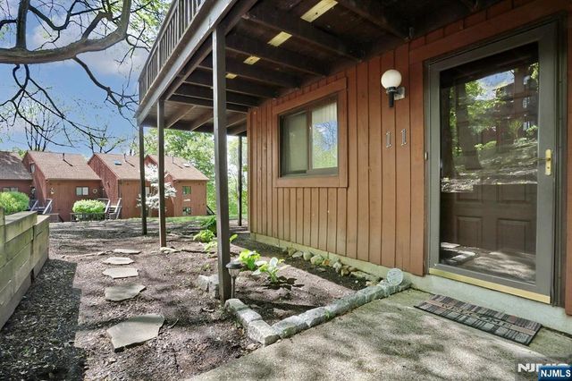 1 Gray Rock Drive 11, Vernon, NJ 07462