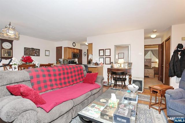 1 Gray Rock Drive 11, Vernon, NJ 07462