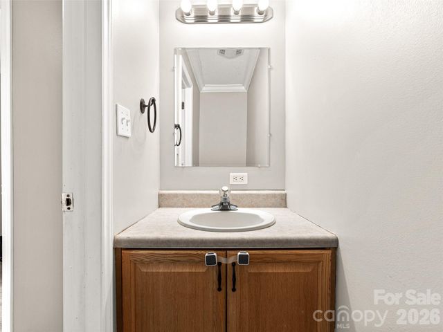 17 Captains Drive, Candler, NC 28715