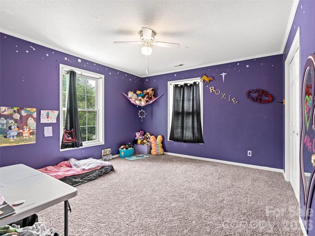 17 Captains Drive, Candler, NC 28715