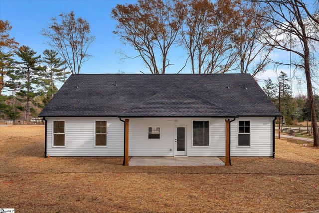 151 Eastview Road, Pelzer, SC 29669