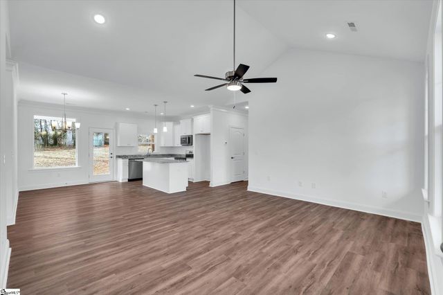 151 Eastview Road, Pelzer, SC 29669