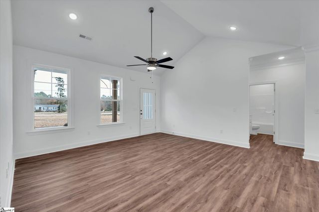 151 Eastview Road, Pelzer, SC 29669