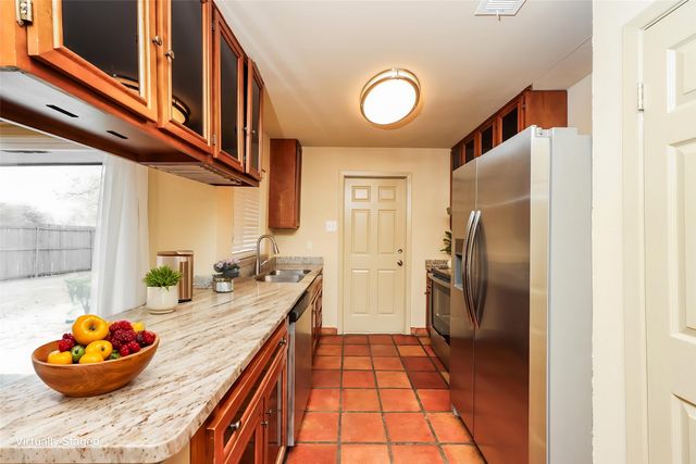 813 Hudson Drive, Garland, TX 75043