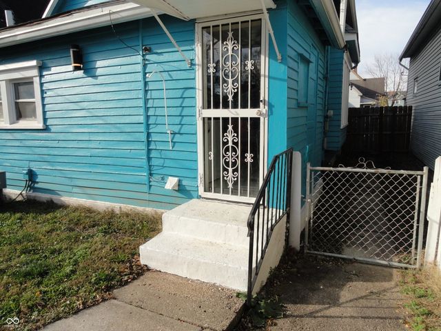 443 N Centennial Street, Indianapolis, IN 46222