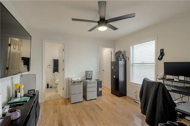 1818 5th Avenue, Leavenworth, KS 66048
