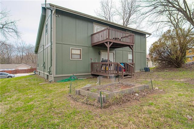 1818 5th Avenue, Leavenworth, KS 66048