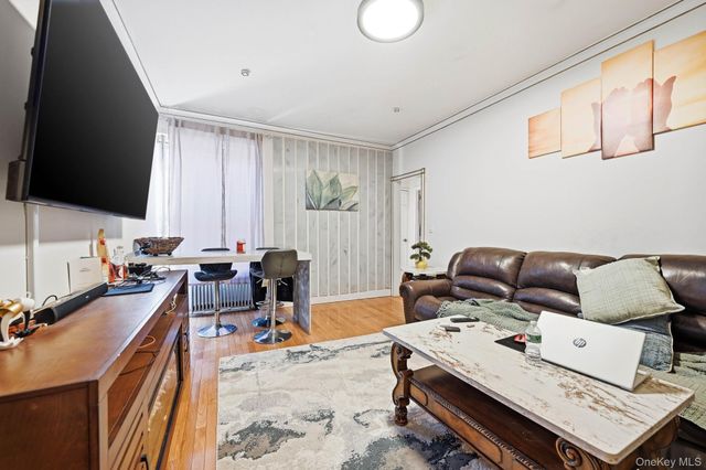 3018 Paulding Avenue, Bronx, NY 10469