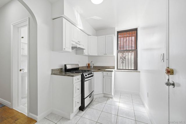 3018 Paulding Avenue, Bronx, NY 10469