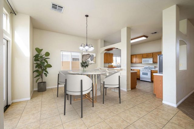 51316 Calle Iloilo, La Quinta, CA 92253