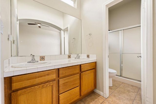 51316 Calle Iloilo, La Quinta, CA 92253