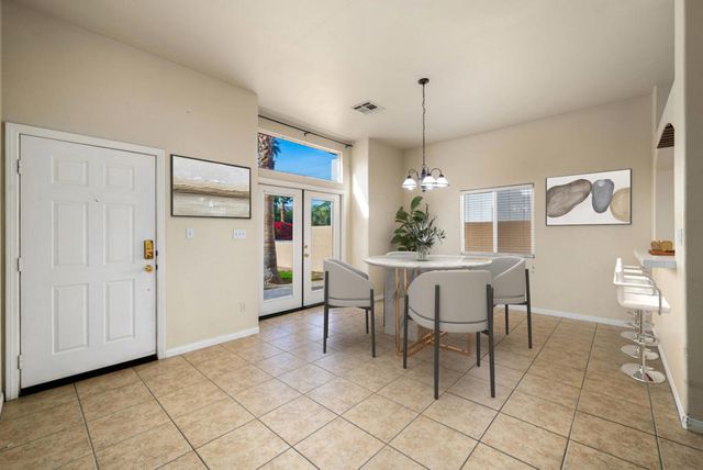 51316 Calle Iloilo, La Quinta, CA 92253