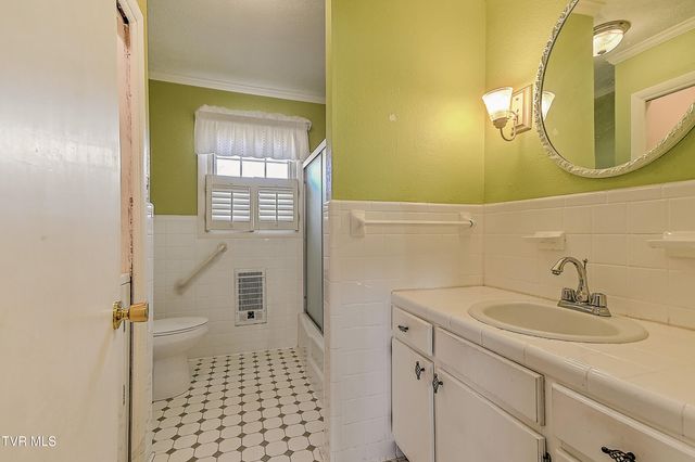 110 Quillen Drive, Bristol, VA 24201