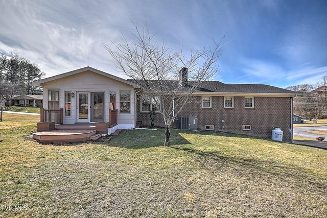 110 Quillen Drive, Bristol, VA 24201