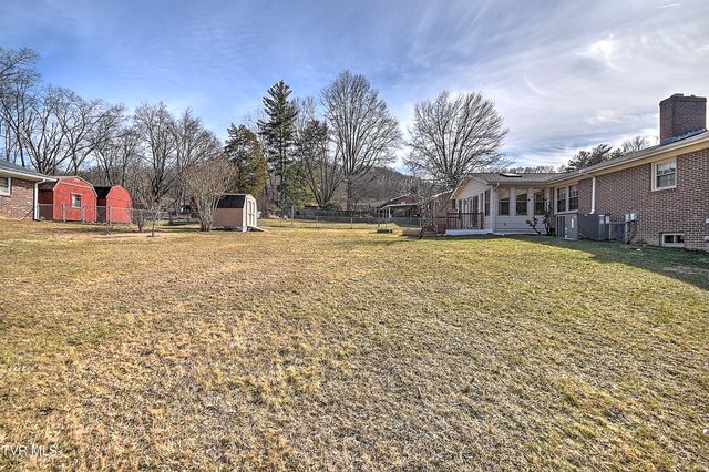 110 Quillen Drive, Bristol, VA 24201