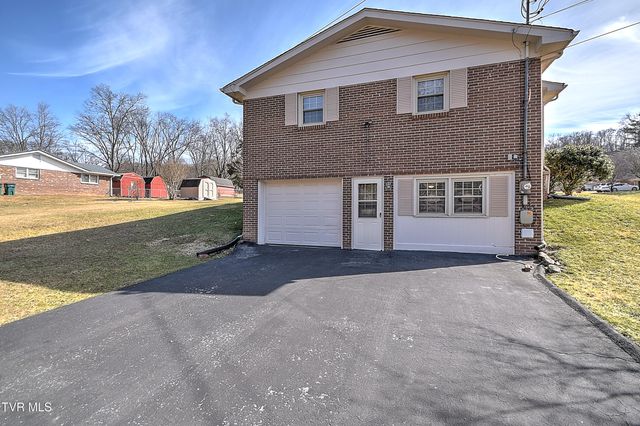 110 Quillen Drive, Bristol, VA 24201