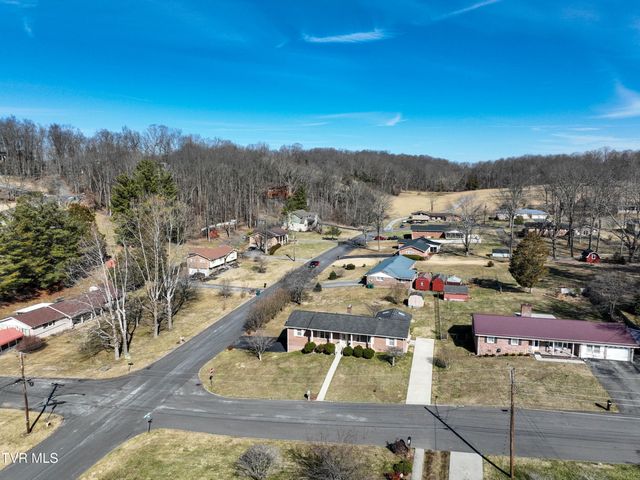 110 Quillen Drive, Bristol, VA 24201