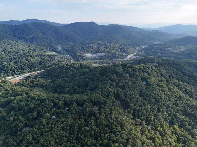 L 48C Byron Street, Blairsville, GA 30512