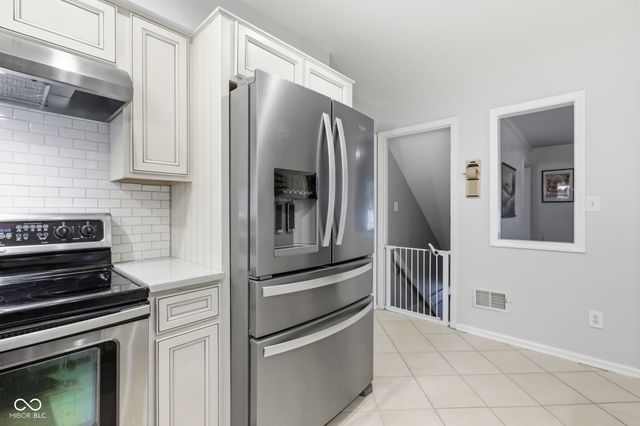 10525 Lasalle Road, Carmel, IN 46033