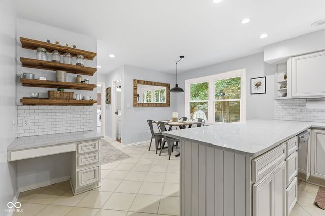 10525 Lasalle Road, Carmel, IN 46033