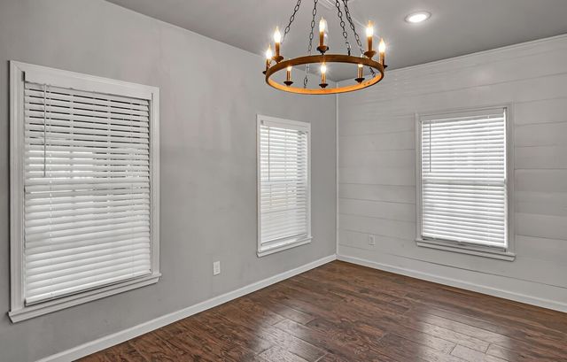 2001 Colcord Avenue, Waco, TX 76707