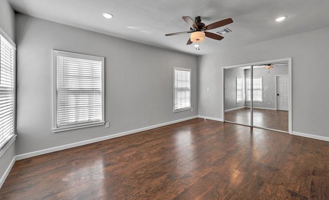 2001 Colcord Avenue, Waco, TX 76707