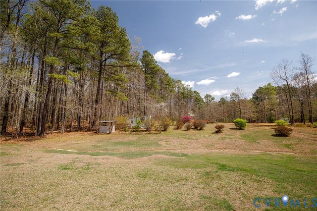 17012 Coatesville Rd, Beaverdam, VA 23015