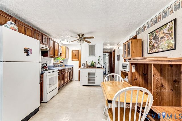 17012 Coatesville Rd, Beaverdam, VA 23015