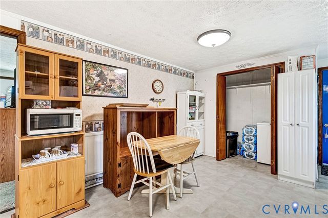 17012 Coatesville Rd, Beaverdam, VA 23015