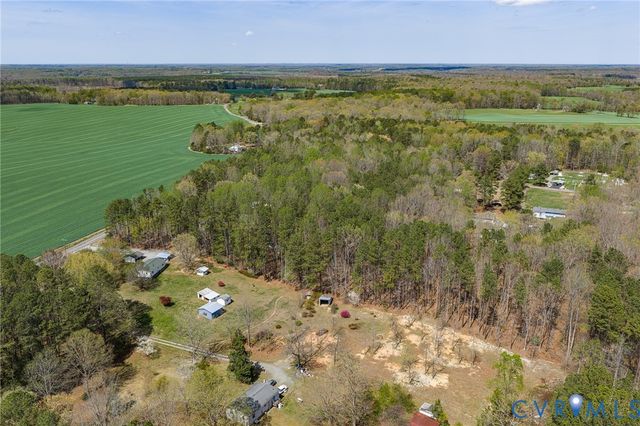 17012 Coatesville Rd, Beaverdam, VA 23015